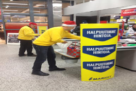 Pakkauspalvelu aktiviteetti S-Marketin kassoilla 2015